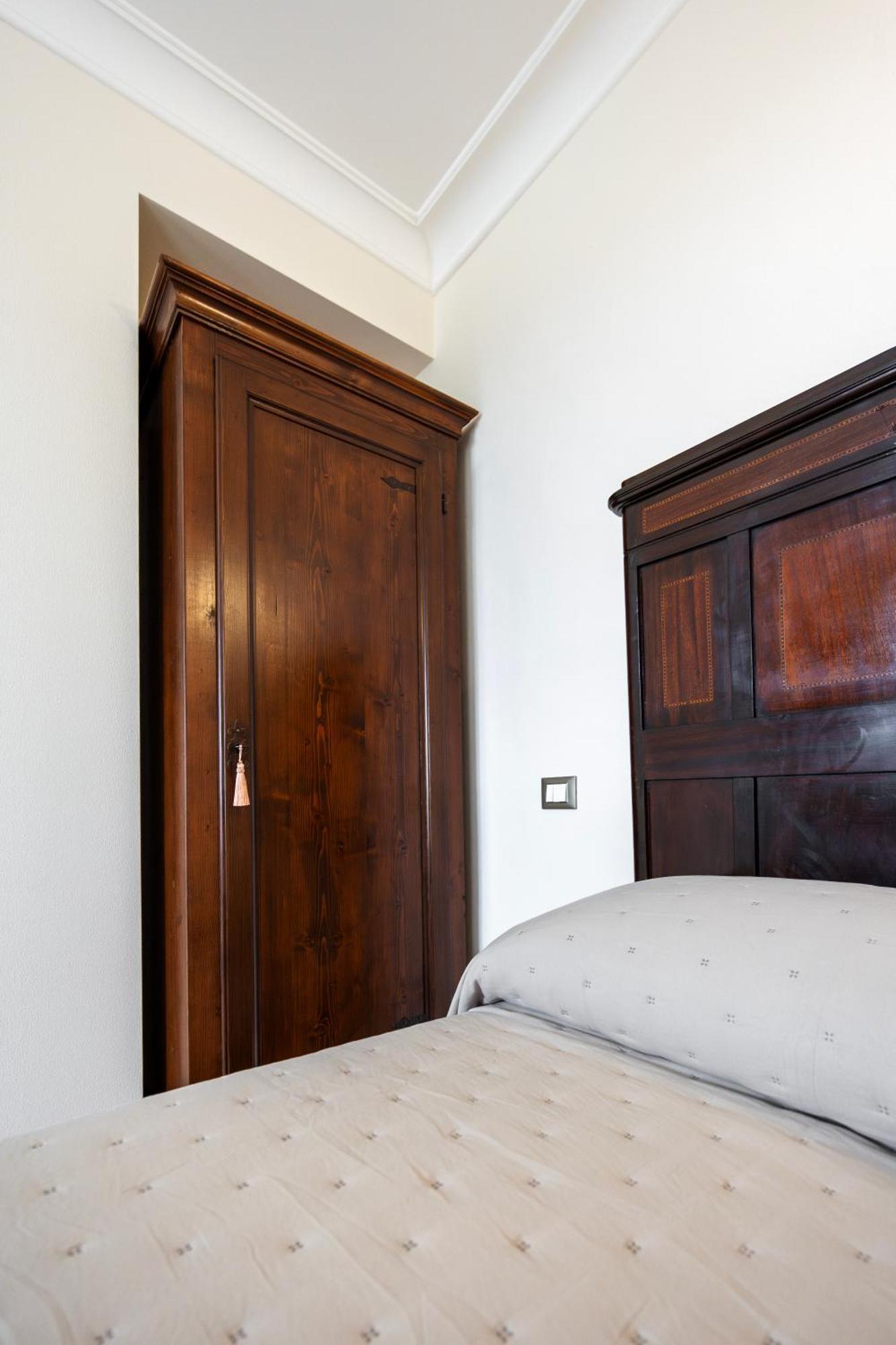 Palazzo Gessi Room And Breakfast Borghi Exterior foto